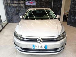 Grigio scuro Usata 2018 VW Polo Highline Tre volumi | 8999 € (Buon prezzo)