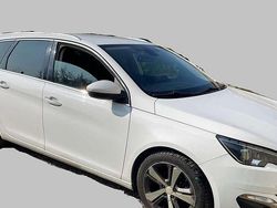 Bianco Usata 2016 Peugeot 308 Allure Station wagon | 8700 € (Molto cara)