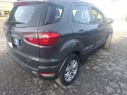 Grigio Usata 2015 Ford Ecosport SUV | 7850 € (Ottimo prezzo)
