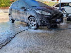 Nero Usata 2013 Ford Fiesta Due volumi | 6000 € (Buon prezzo)