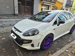 Bianco Usata 2010 Abarth Punto Evo Due volumi | 11.990 € (Buon prezzo)