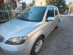 Usata 2005 Mazda 2 Tre volumi | 2000 € (Ottimo prezzo)