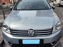 Blu/azzurro Usata 2013 VW Passat Comfortline Station wagon | 8300 € (Buon prezzo)