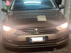 Grigio Usata 2015 VW Passat Station wagon | 11.000 € (Buon prezzo)