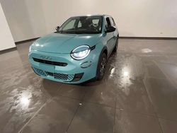 Blu/azzurro Usata 2024 Fiat 600 Tre volumi | 20.490 € (Super prezzo)