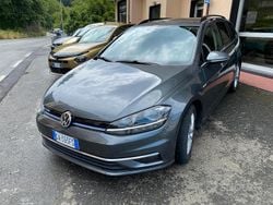 Grigio Usata 2020 VW Golf VIII Executive Station wagon | 12.500 € (Buon prezzo)