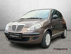 Marrone Usata 2011 Lancia Ypsilon Platinum Due volumi | 2900 € (Buon prezzo)