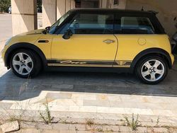 Giallo Usata 2004 Mini Cooper Due volumi | 3500 € (Cara)
