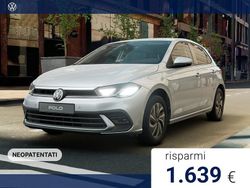 Reflex silver metallizzato Nuova 2025 VW Polo Edition Tre volumi | 26.300 € (Buon prezzo)