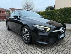 Nero Usata 2019 Mercedes A180 Executive Tre volumi | 17.900 € (Buon prezzo)