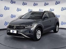 Blu/azzurro Usata 2022 VW T-Roc Life SUV | 15.900 € (Super prezzo)