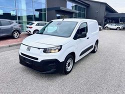 Bianco Usata 2024 Fiat Doblò Monovolume | 24.500 € (Molto cara)