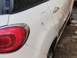 Bianco Usata 2014 Fiat 500L Living Monovolume | 6500 € (Molto cara)