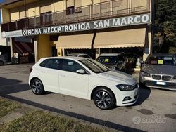 Bianco Usata 2017 VW Polo Comfortline Tre volumi | 8900 € (Ottimo prezzo)