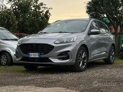 Grigio Usata 2022 Ford Kuga SUV | 18.500 € (Buon prezzo)