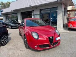 Rosso Usata 2015 Alfa Romeo MiTo Due volumi | 5900 € (Buon prezzo)