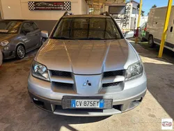 Argento Usata 2005 Mitsubishi Outlander Comfort Edition SUV | 3900 €