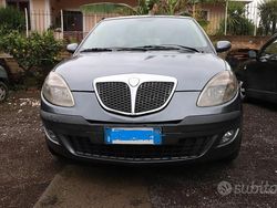 Grigio Usata 2005 Lancia Ypsilon Due volumi | 1300 €