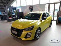Giallo Nuova 2025 Peugeot 208 Style Due volumi | 19.850 € (Buon prezzo)