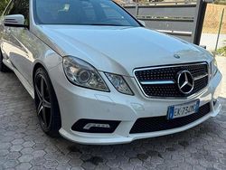 Bianco Usata 2011 Mercedes E250 Tre volumi | 13.000 €