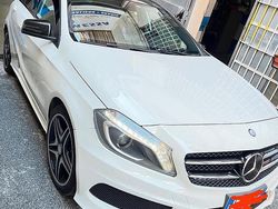 Bianco Usata 2014 Mercedes A180 AMG Tre volumi | 11.500 €