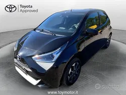 Nero Usata 2021 Toyota Aygo Connect Style Due volumi | 14.500 € (Buon prezzo)