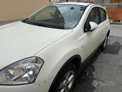 Bianco Usata 2009 Nissan Qashqai SUV | 6790 € (Cara)