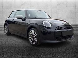 Nero Usata 2024 Mini Cooper Classic Due volumi | 30.950 € (Molto cara)