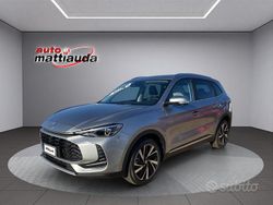 Grigio Nuova 2025 MG ZS Luxury Tre volumi | 23.800 € (Buon prezzo)