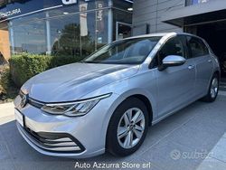 Argento Usata 2020 VW Golf VIII Life Tre volumi | 14.990 € (Buon prezzo)