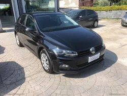 Nero Usata 2019 VW Polo Trendline Tre volumi | 11.790 € (Buon prezzo)