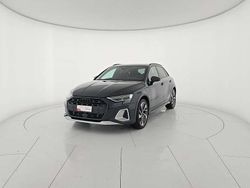 Grigio Nuova 2025 Audi A3 e-tron Advanced Due volumi | 46.900 € (Molto cara)