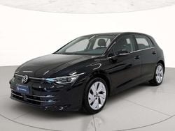 Grenadill black metallizzato Usata 2025 VW Golf Style Tre volumi | 27.900 € (Ottimo prezzo)