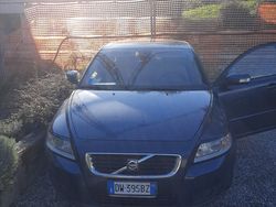 Usata 2009 Volvo V50 Momentum Station wagon | 2600 € (Ottimo prezzo)