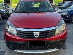 Rosso Usata 2011 Dacia Sandero Stepway Tre volumi | 3799 €