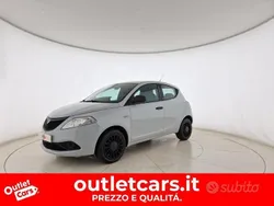 Grigio Usata 2018 Lancia Ypsilon Silver Due volumi | 8450 € (Buon prezzo)