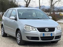 Grigio Usata 2006 VW Polo Comfortline Tre volumi | 3000 €