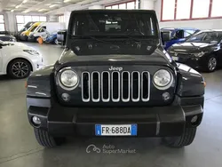 Grigio scuro Usata 2018 Jeep Wrangler Sahara SUV | 29.900 € (Super prezzo)