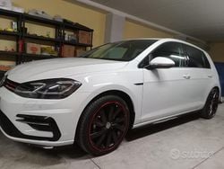 Usata 2021 VW Golf VIII R-line Tre volumi | 25.000 € (Buon prezzo)