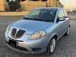 Usata 2007 Lancia Ypsilon Due volumi | 2700 € (Buon prezzo)