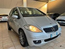 Grigio Usata 2008 Mercedes A200 Due volumi | 2500 € (Ottimo prezzo)