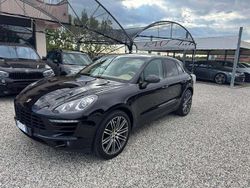 Nero Usata 2015 Porsche Macan S SUV | 31.950 € (Buon prezzo)