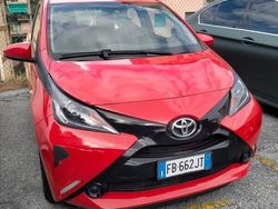 Rosso Usata 2018 Toyota Aygo Due volumi | 8200 € (Ottimo prezzo)