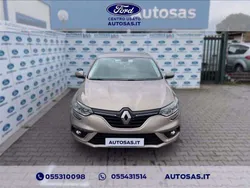 Beige metallizzato Usata 2017 Renault Mégane IV Zen Tre volumi | 12.800 € (Ottimo prezzo)