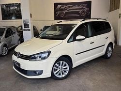 Beige Usata 2014 VW Touran Monovolume | 7900 € (Ottimo prezzo)