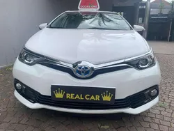 Bianco Usata 2018 Toyota Auris Hybrid Style Tre volumi | 14.600 € (Buon prezzo)