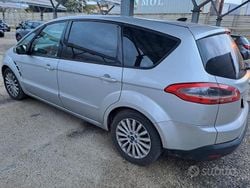 Grigio Usata 2015 Ford S-MAX Monovolume | 11.000 € (Super prezzo)