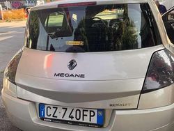 Usata 2006 Renault Mégane II Authentique Tre volumi | 1500 € (Ottimo prezzo)