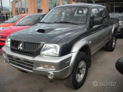 Nero Usata 2004 Mitsubishi L200 Pick-up | 11.800 € (Buon prezzo)