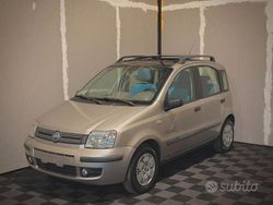 Grigio Usata 2004 Fiat Panda Dynamic Tre volumi | 3500 € (Buon prezzo)